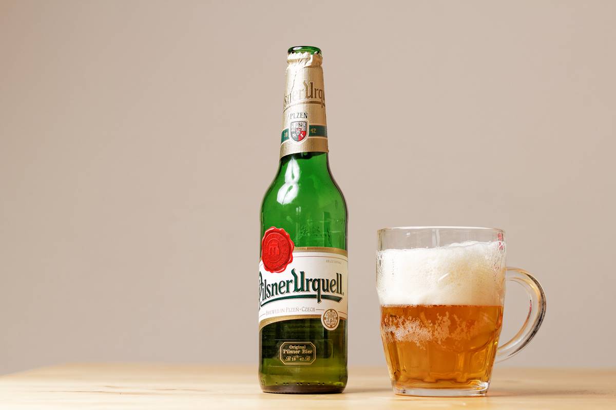 最も有名なチェコのビールには大きな問題があります。チェコ人は自分たちがしたことを信じられない